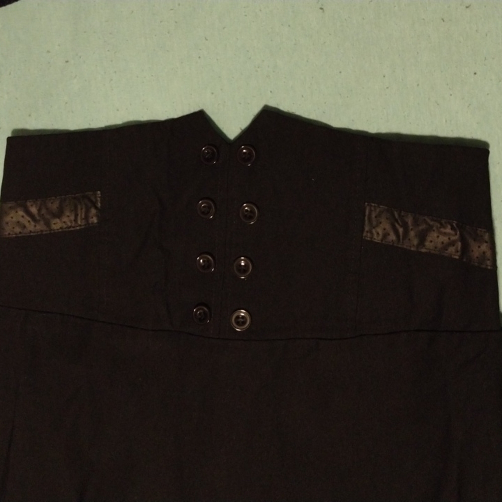 Black pencil skirt with back slit